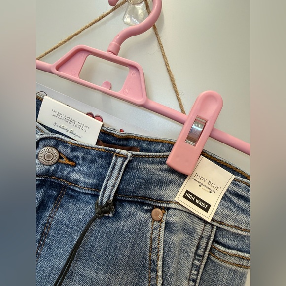 Judy Blue High Waist Retro Wide Leg Jeans | Stretch Denim - Picture 8 of 12